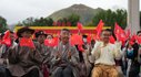 Грандиозный парад на площади дворца Потала в Лхасе по случаю 60-й годовщины основания автономного района Сицзан