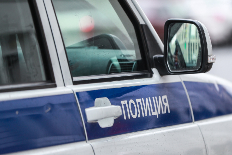 moskvich-ugnal-mashinu-taksi-prjamo-na-glazah-u-ee-voditelja-f3eec18.jpg