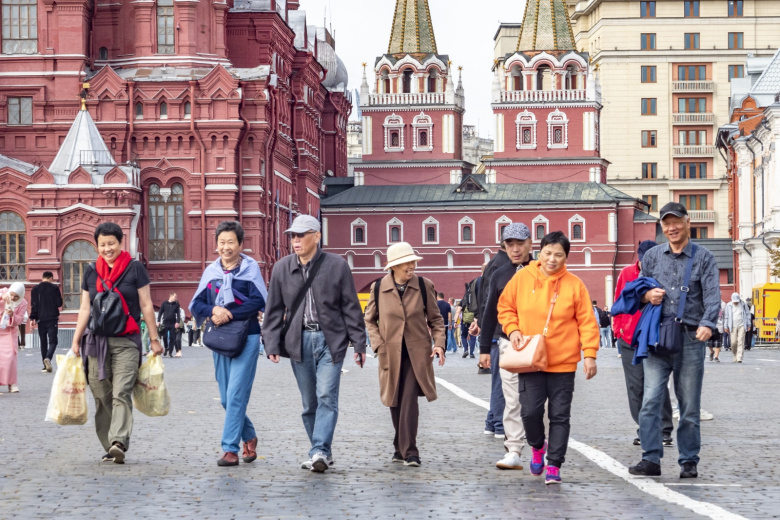 moskvu-nakryl-neozhidannyj-turisticheskij-bum-iz-za-rubezha-06055e1.jpg