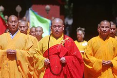 nastojatelja-legendarnogo-monastyrja-shaolin-arestovali-kak-v-etom-zameshany-seks-i-dengi-6263163.jpg