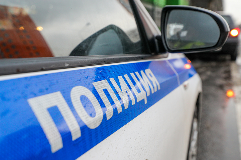 policija-otyskala-rossijanina-s-vorovskoj-zvezdoj-na-mashine-5ecb3fc.jpg