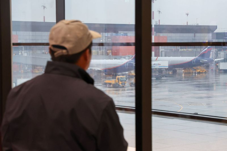 rabotu-odnogo-iz-stolichnyh-aeroportov-postavili-na-pauzu-83376c4.jpg