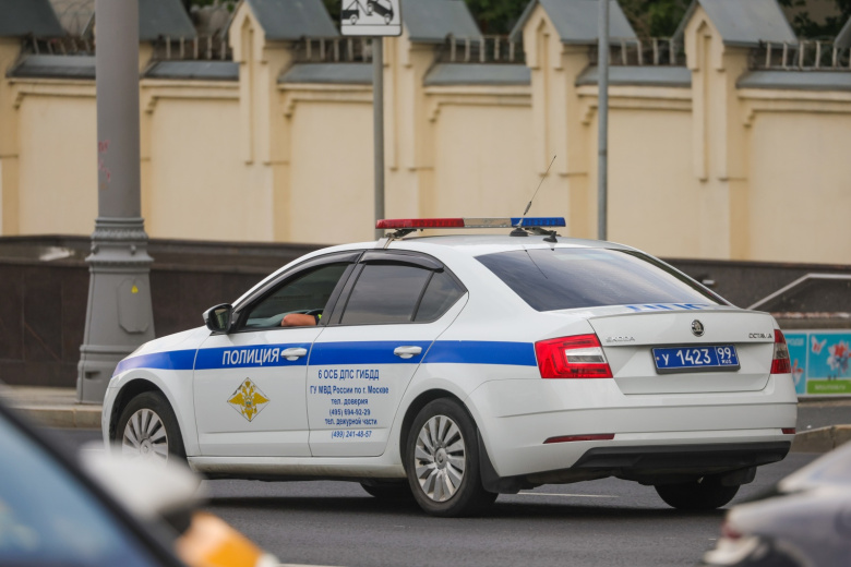 raznjavshij-draku-detej-v-moskve-muzhchina-popal-v-pole-zrenija-policii-99d8299.jpg