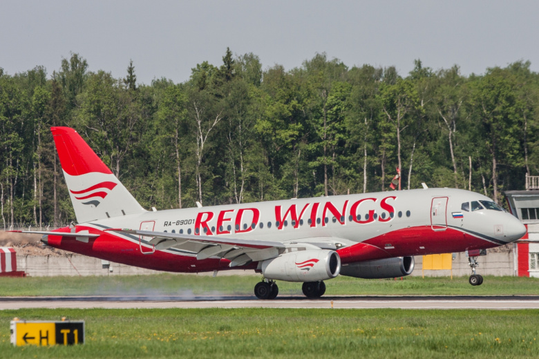 red-wings-skorrektiruet-raspisanie-posle-incidenta-s-boeing-v-domodedovo-80e11d6.jpg