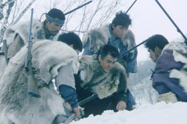 Кадр: фильм «Желтые клыки»