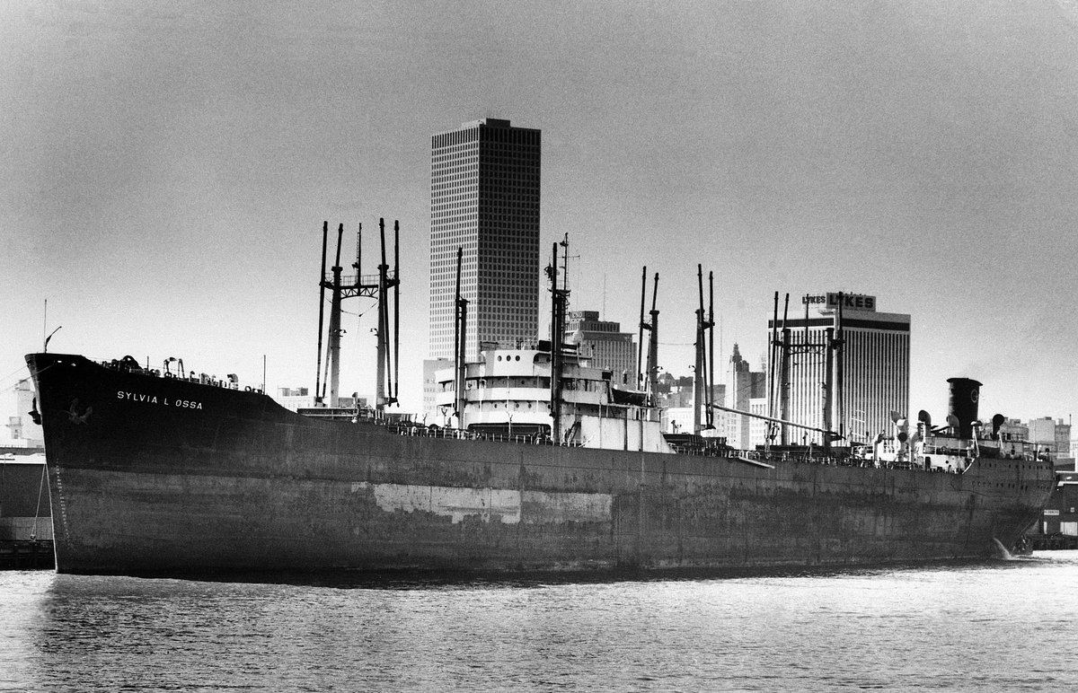 Грузовое судно Sylvia L. Ossa, исчезнувшее в Бермудском треугольнике в 1976 году